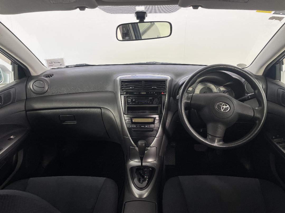 Photo '17' of Toyota Caldina Photo '17' of Toyota Caldina