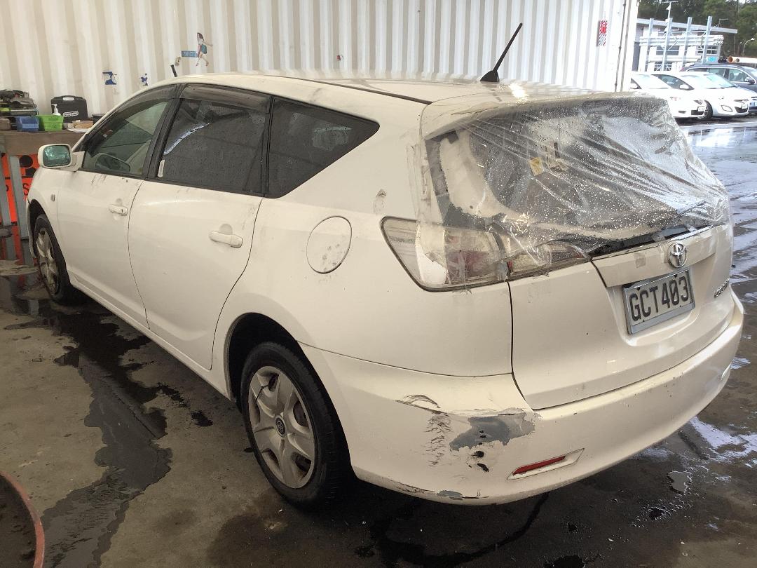 Photo '6' of Toyota Caldina Photo '6' of Toyota Caldina