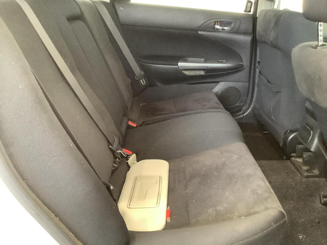 Photo '8' of Toyota Caldina Photo '8' of Toyota Caldina