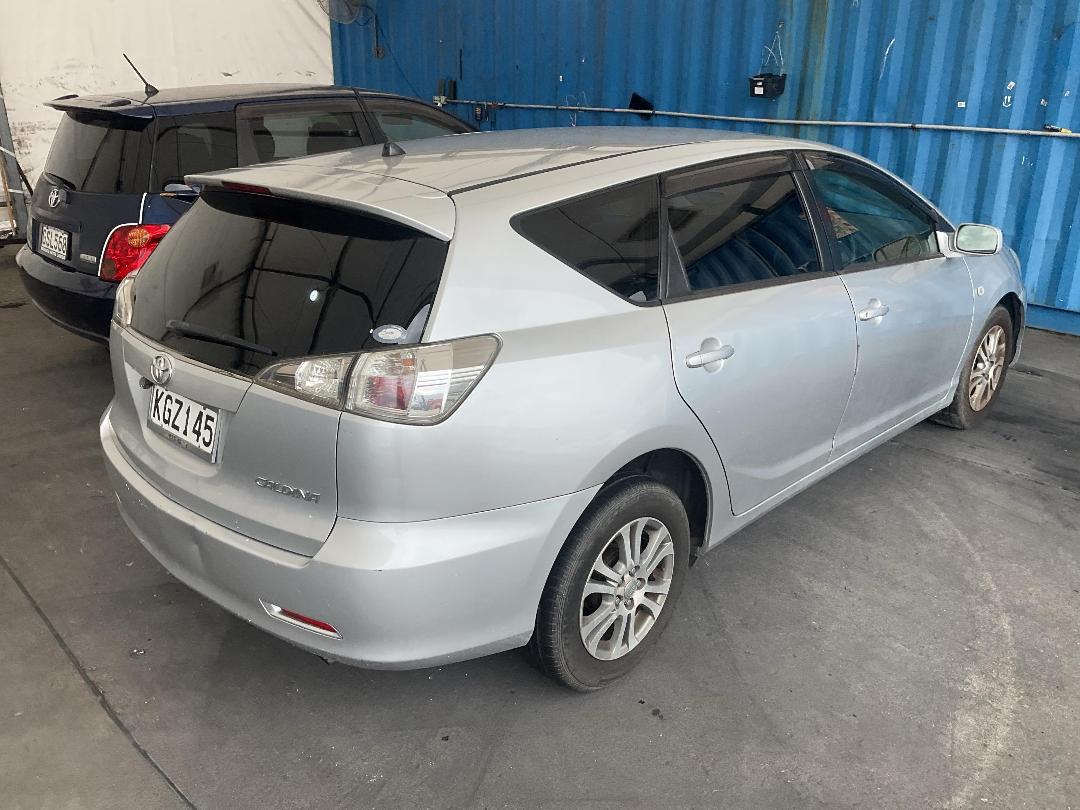 Photo '12' of Toyota Caldina