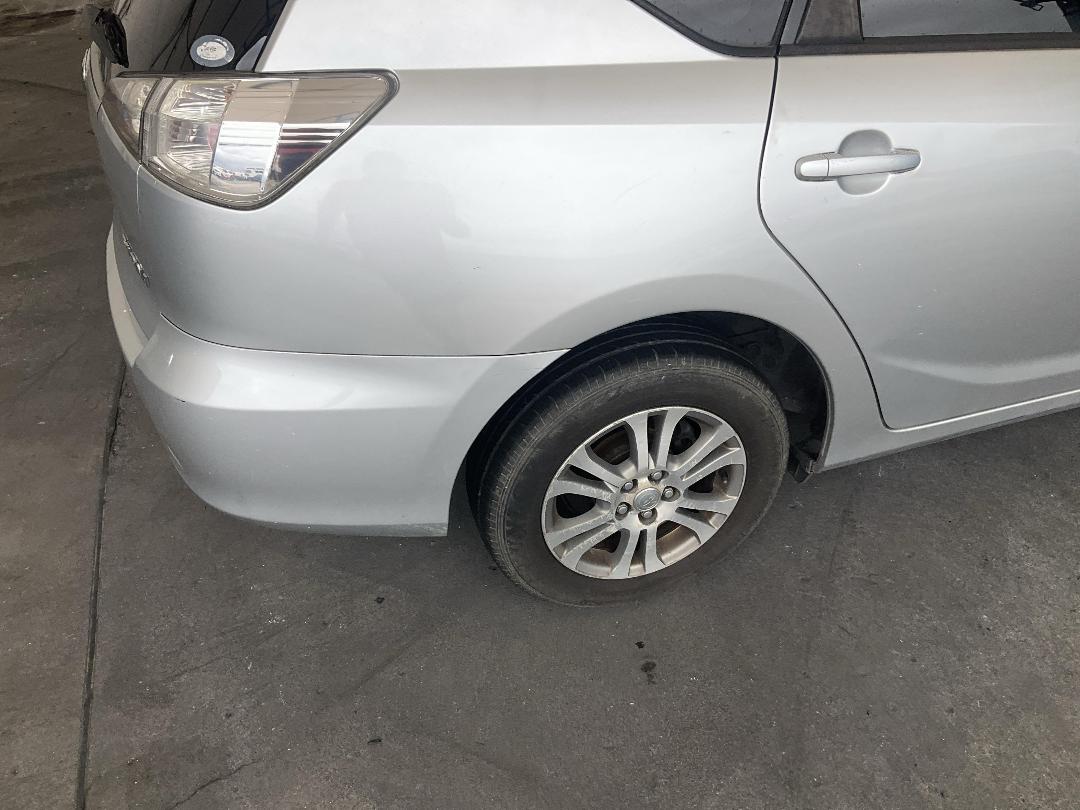Photo '13' of Toyota Caldina