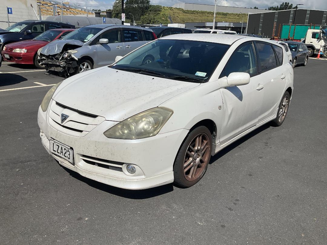 Photo '2' of Toyota Caldina