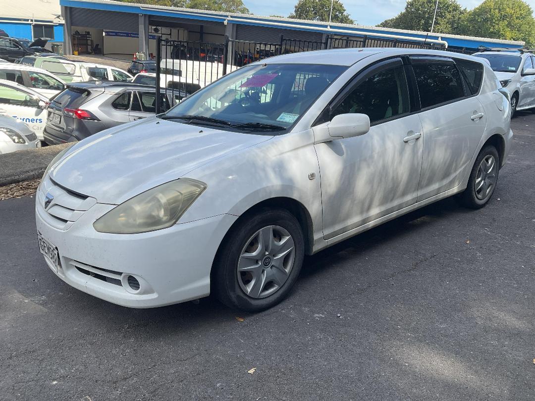 Photo '2' of Toyota Caldina