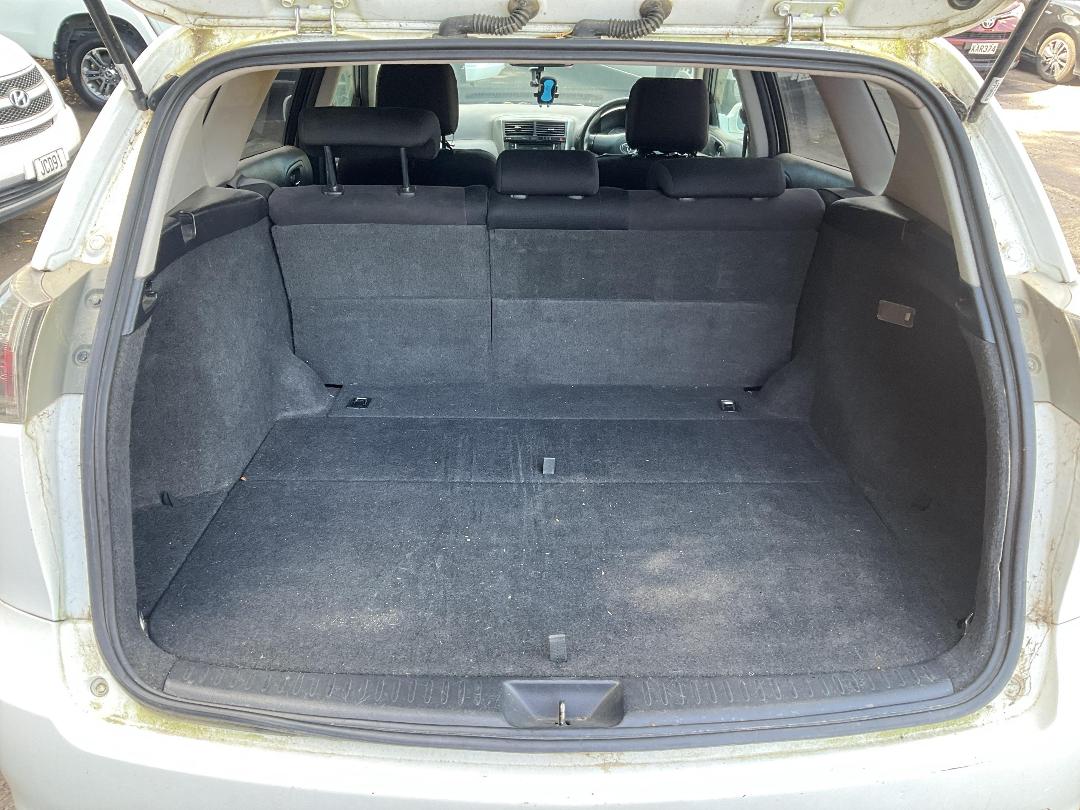 Photo '5' of Toyota Caldina