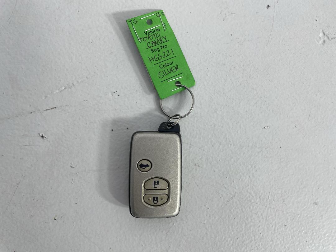 Photo '22' of Toyota Camry