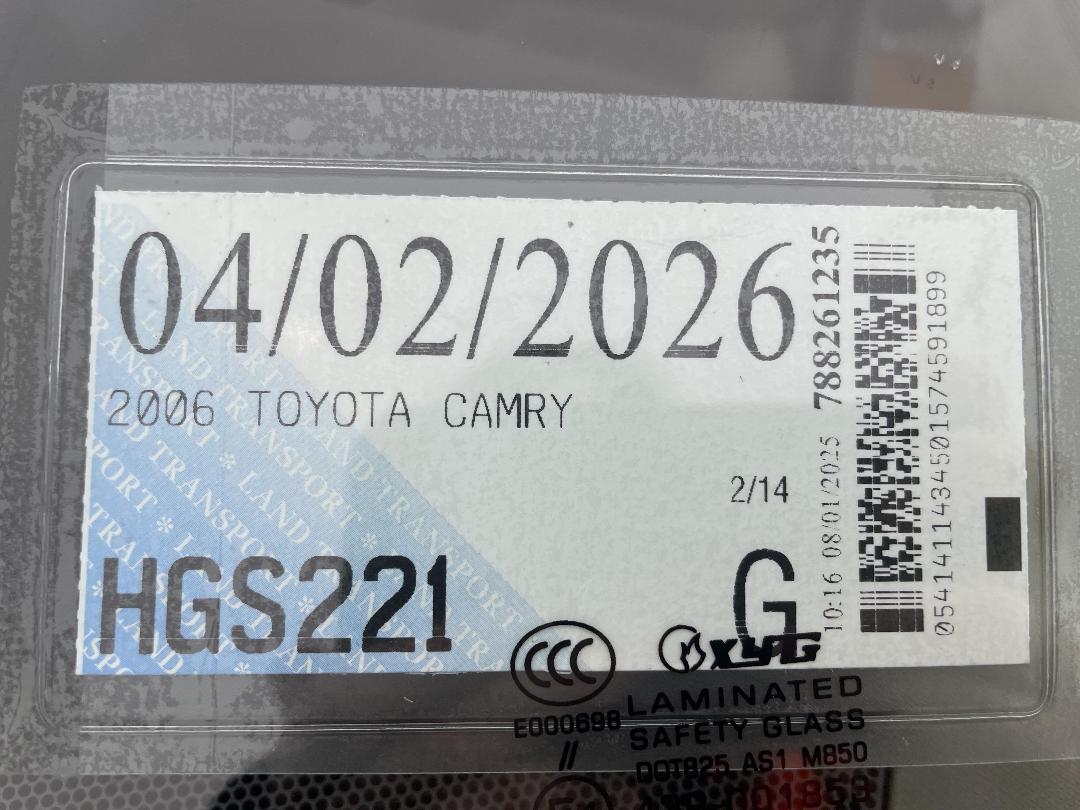Photo '28' of Toyota Camry