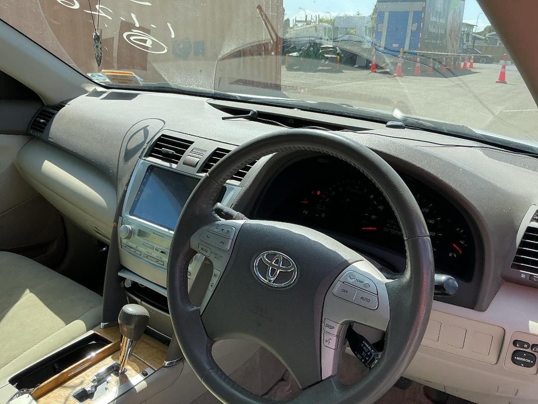 Photo '15' of Toyota Camry