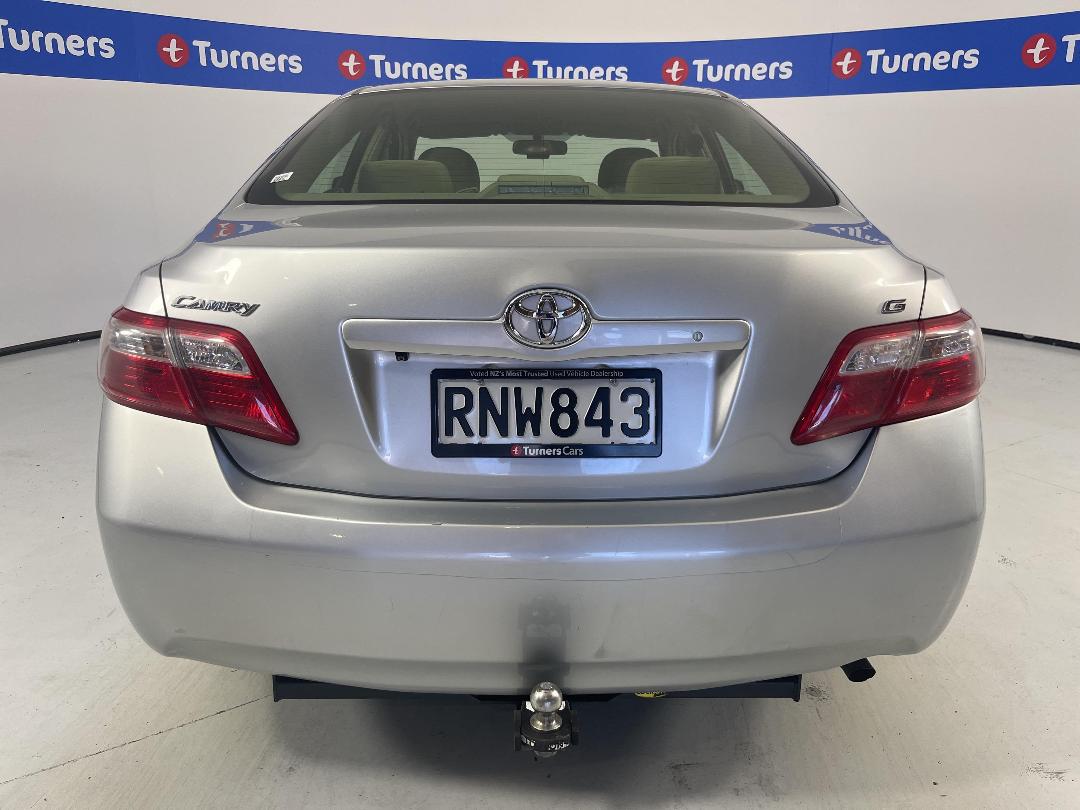 Photo '6' of Toyota Camry