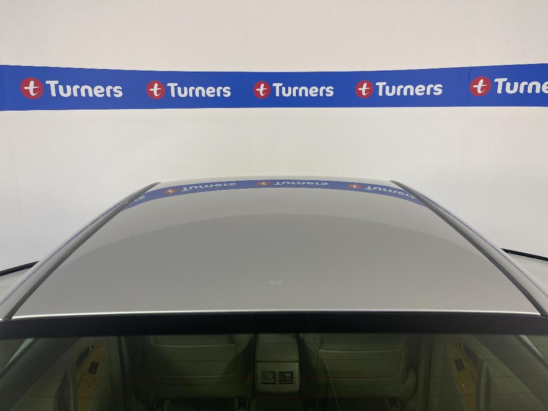 Photo '25' of Toyota Camry