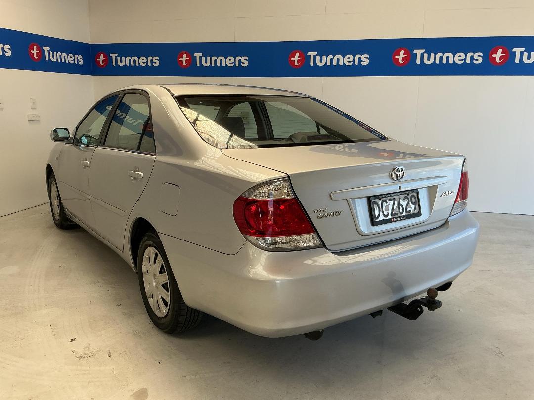 Photo '5' of Toyota Camry