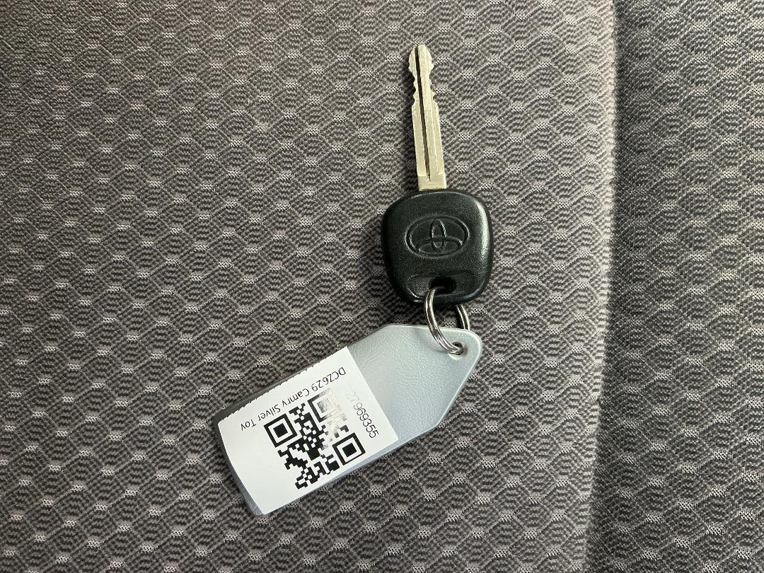 Photo '22' of Toyota Camry