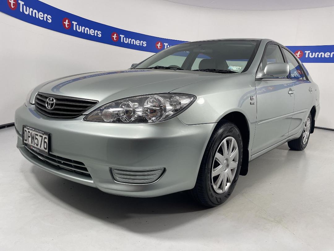 Photo '4' of Toyota Camry