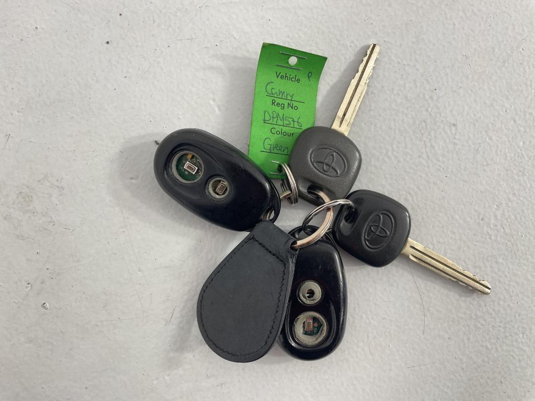 Photo '22' of Toyota Camry