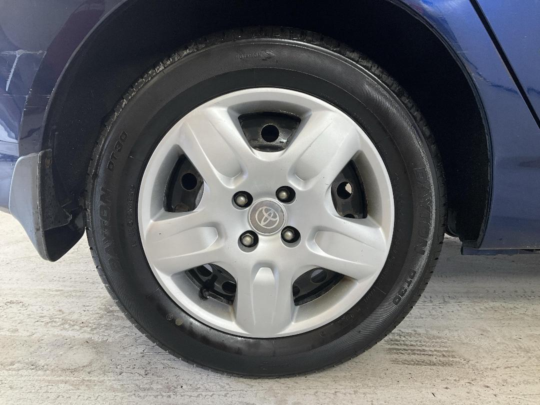 Photo '12' of Toyota Corolla