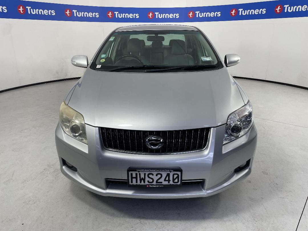 Photo '2' of Toyota Corolla