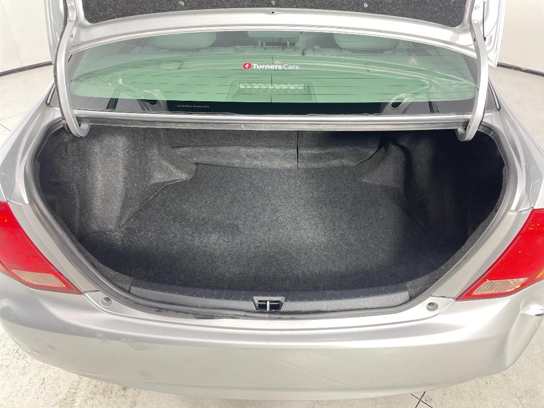 Photo '14' of Toyota Corolla