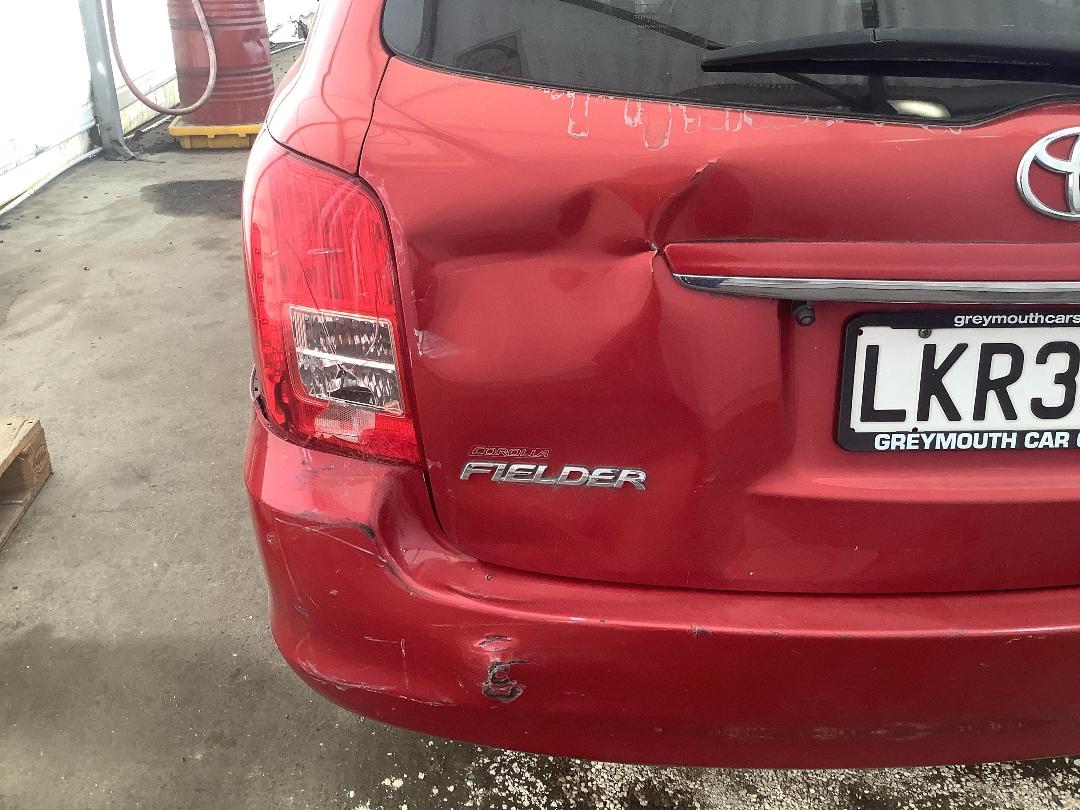 Photo '4' of Toyota Corolla Fielder Photo '4' of Toyota Corolla Fielder