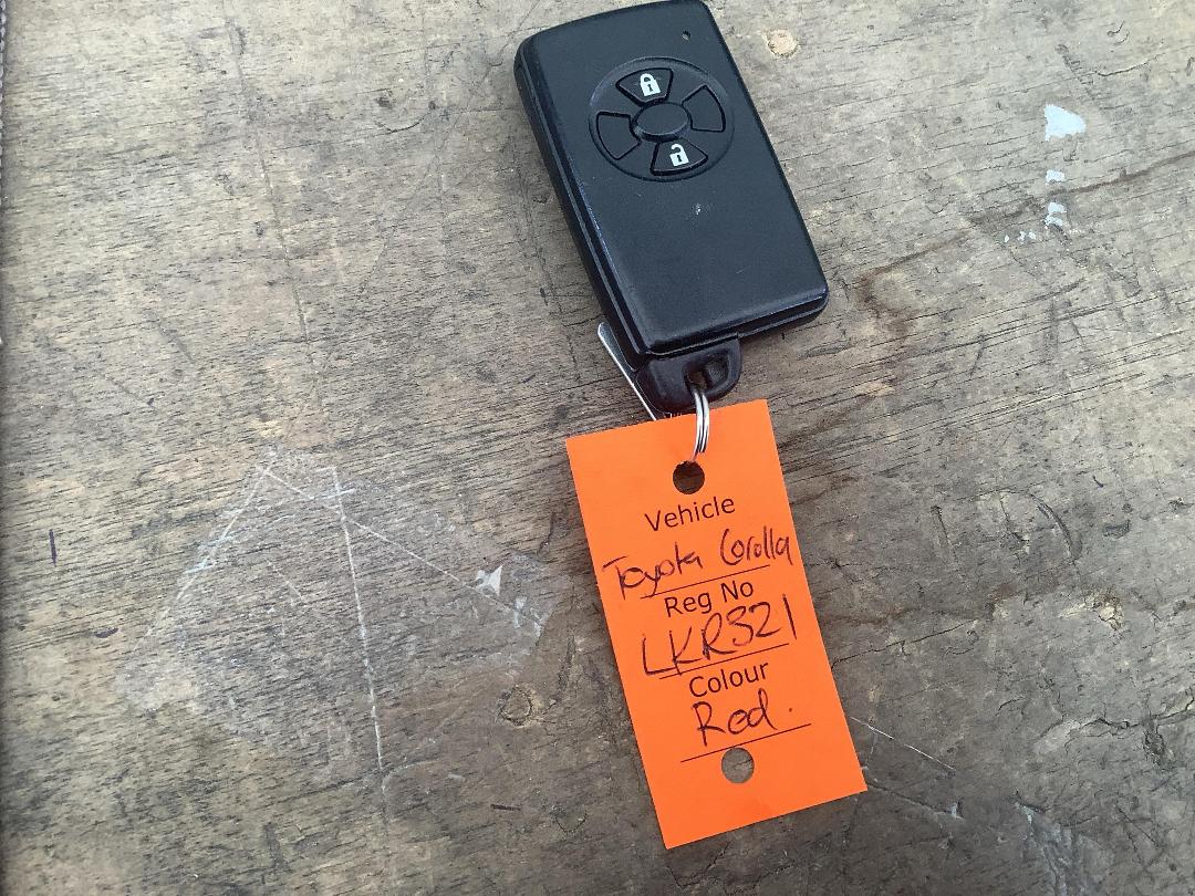 Photo '16' of Toyota Corolla Fielder Photo '16' of Toyota Corolla Fielder