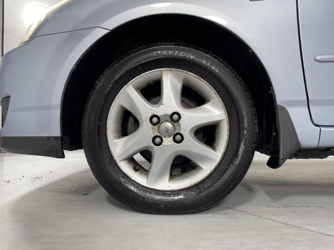 Photo '10' of Toyota Corolla