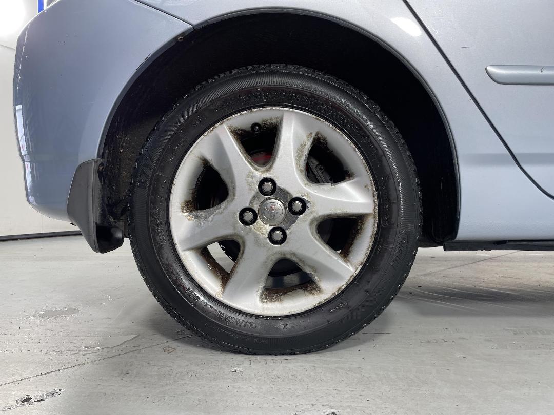 Photo '12' of Toyota Corolla