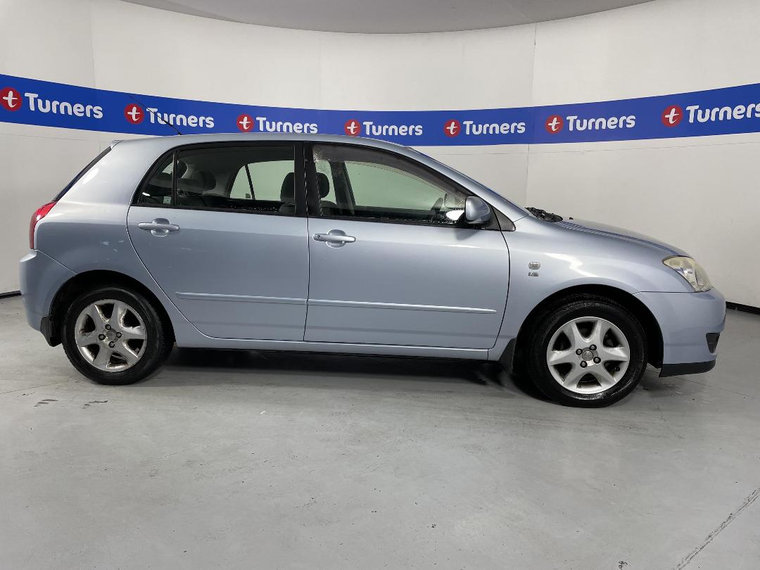 Photo '23' of Toyota Corolla