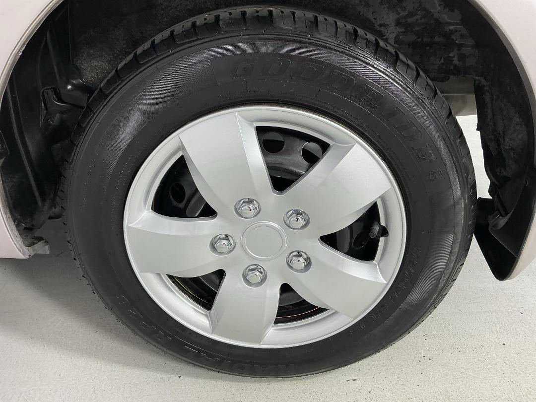 Photo '11' of Toyota Corolla