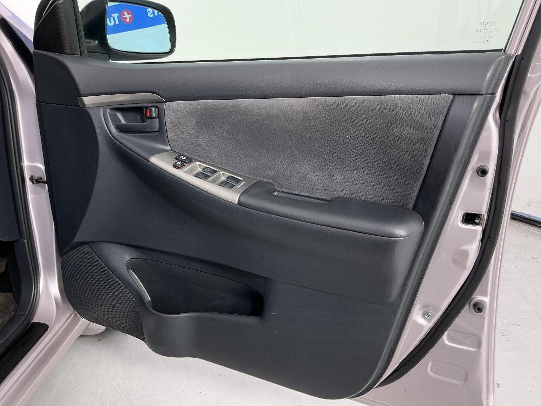 Photo '15' of Toyota Corolla