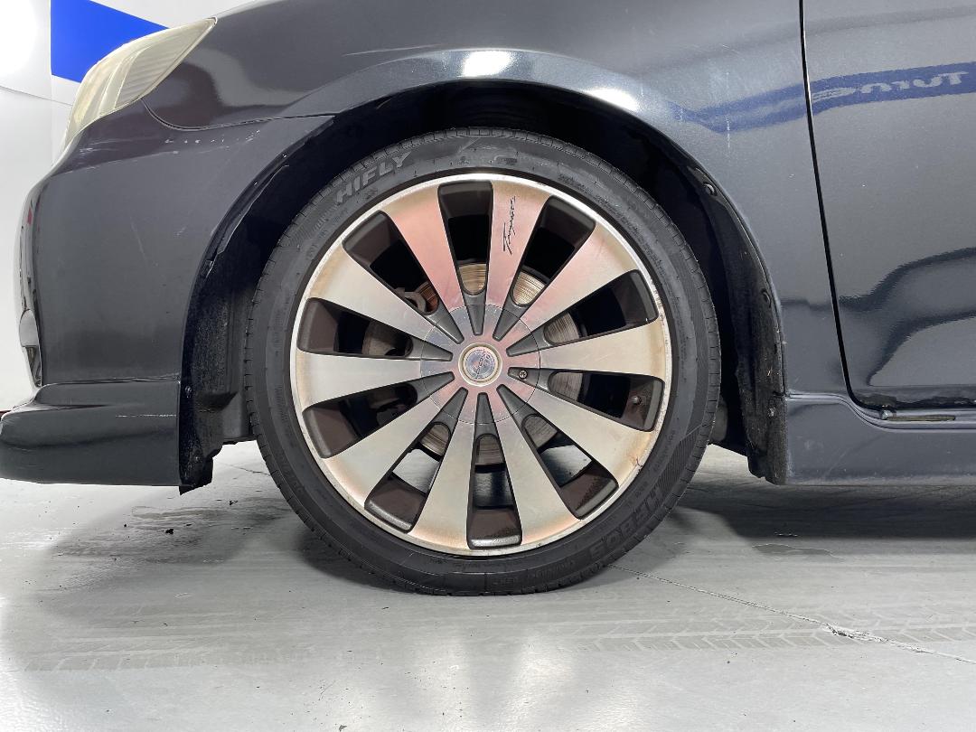 Photo '10' of Toyota Corolla Photo '10' of Toyota Corolla