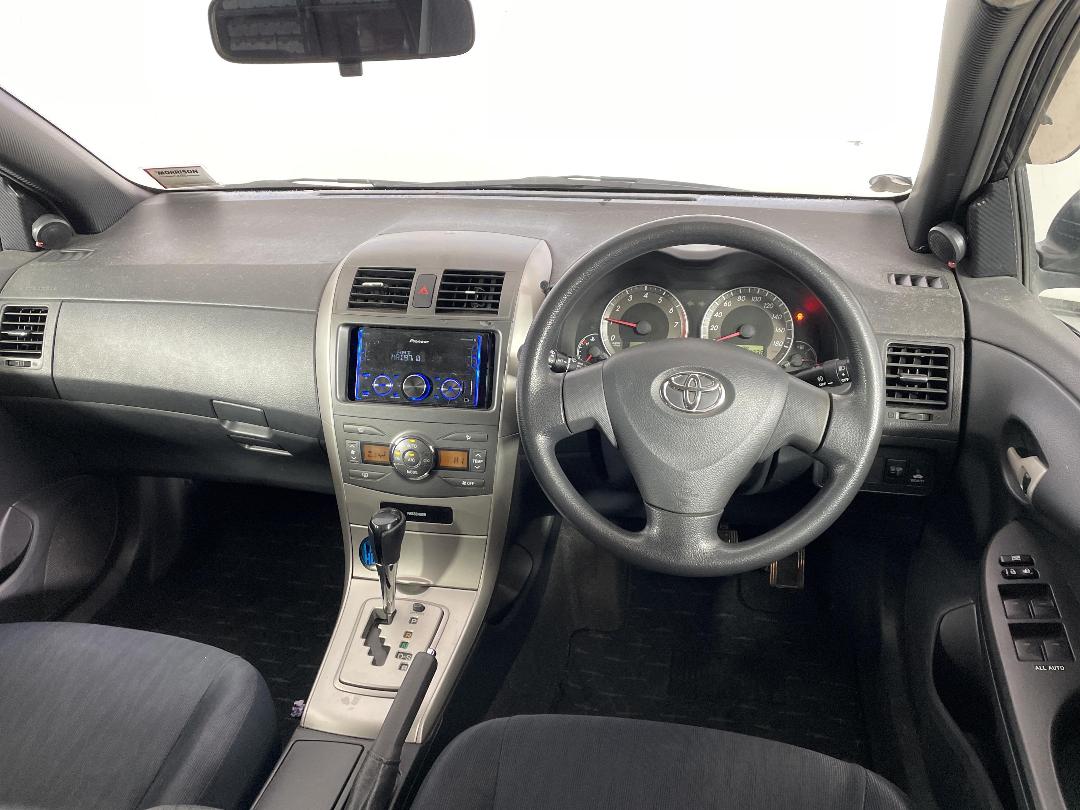 Photo '17' of Toyota Corolla Photo '17' of Toyota Corolla