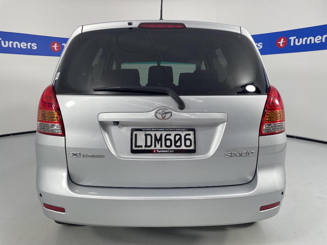 Photo '6' of Toyota Corolla