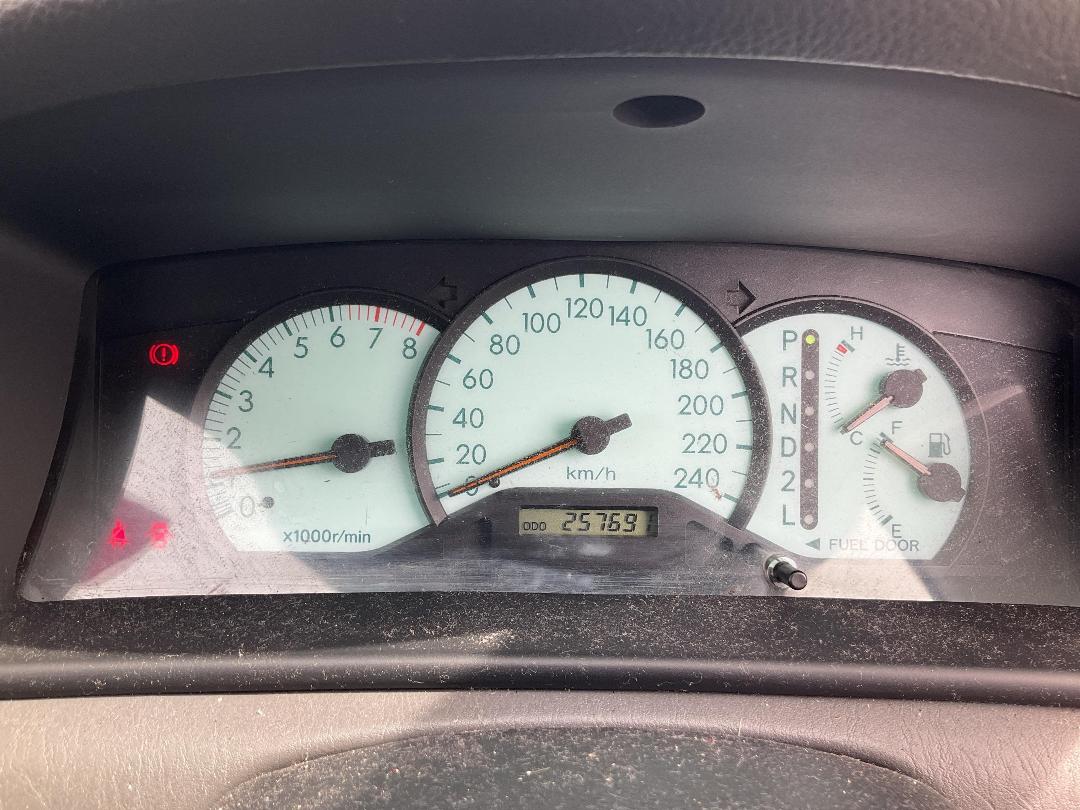 Photo '8' of Toyota Corolla GL Photo '8' of Toyota Corolla GL