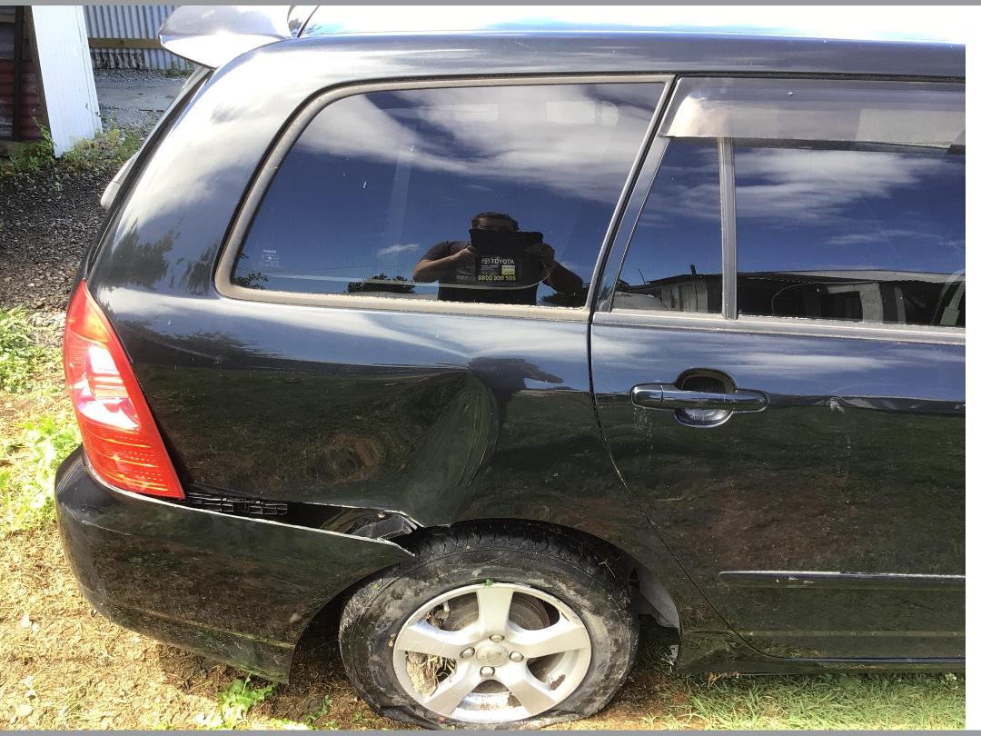 Photo '4' of Toyota Corolla Fielder