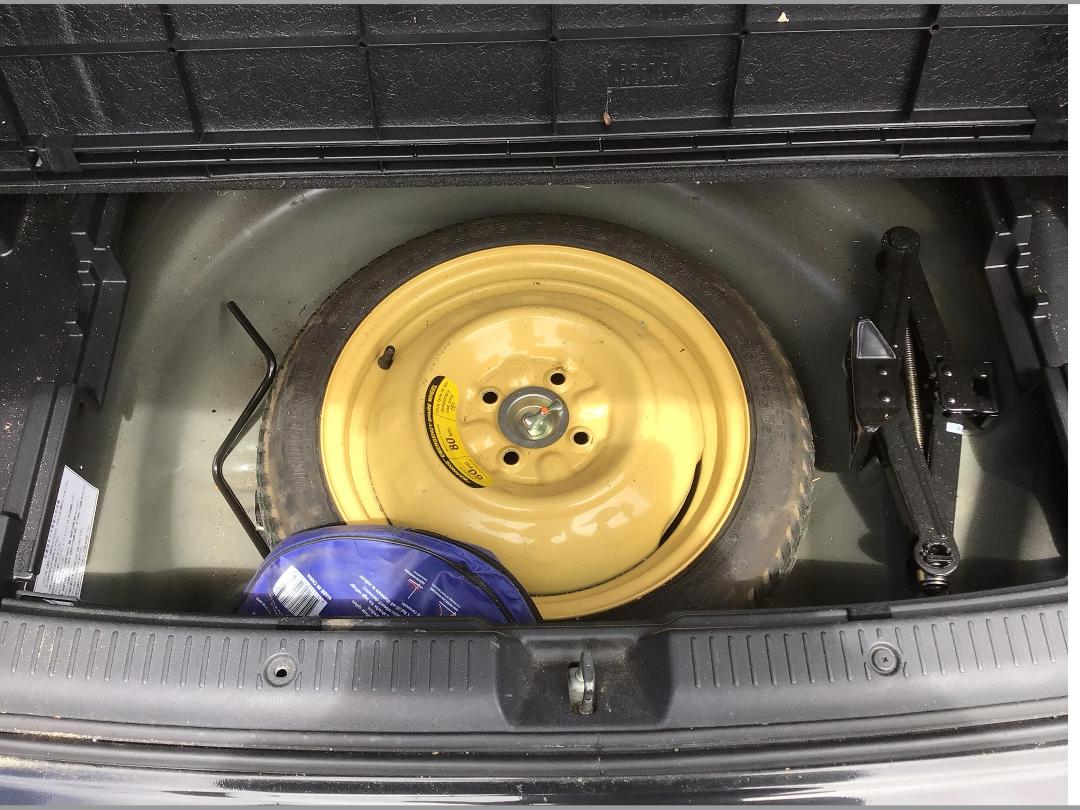 Photo '17' of Toyota Corolla Fielder