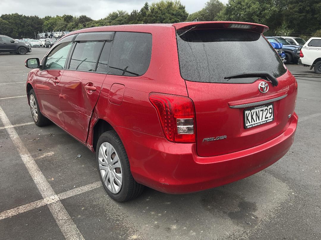 Photo '4' of Toyota Corolla Fielder S Photo '4' of Toyota Corolla Fielder S