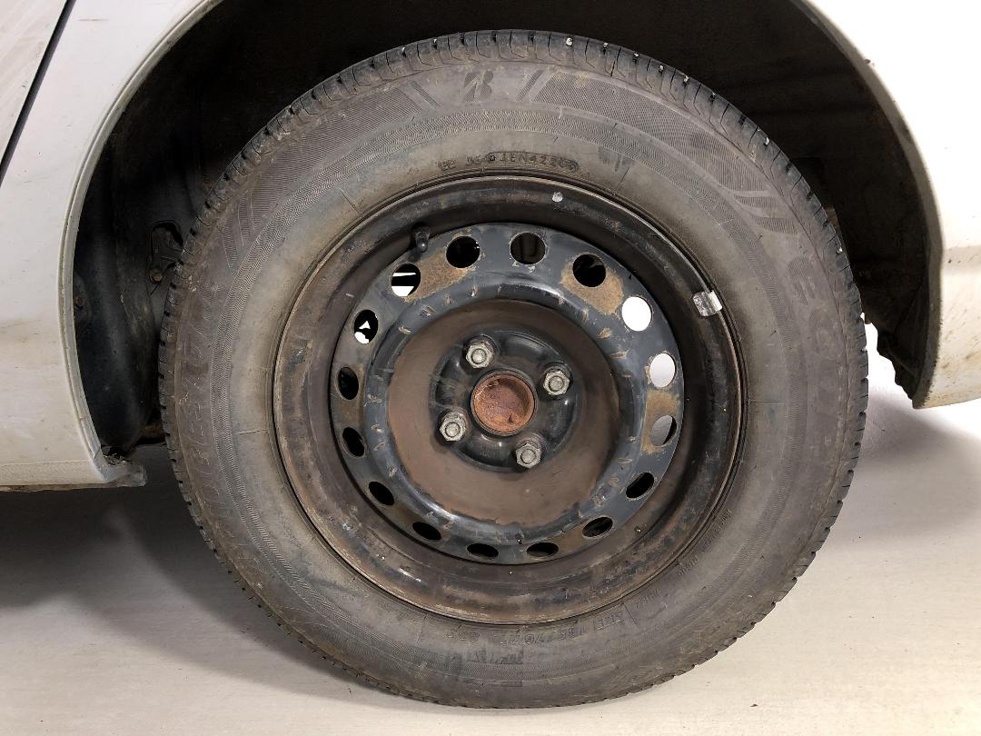 Photo '11' of Toyota Corolla