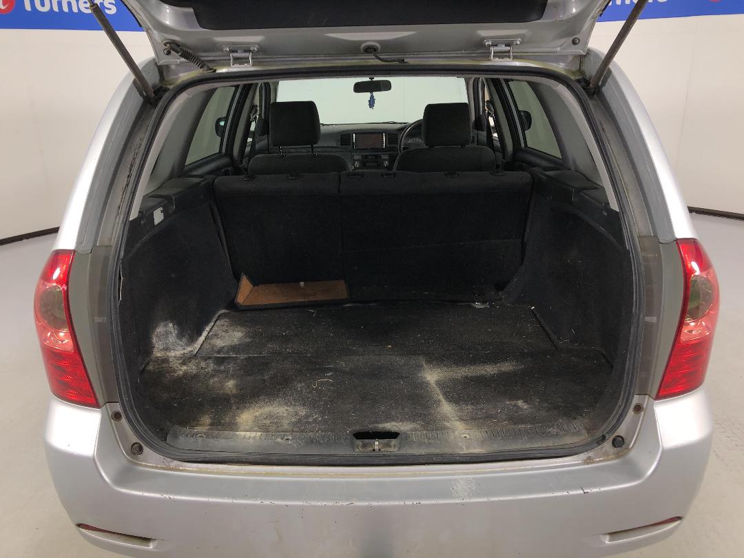 Photo '14' of Toyota Corolla