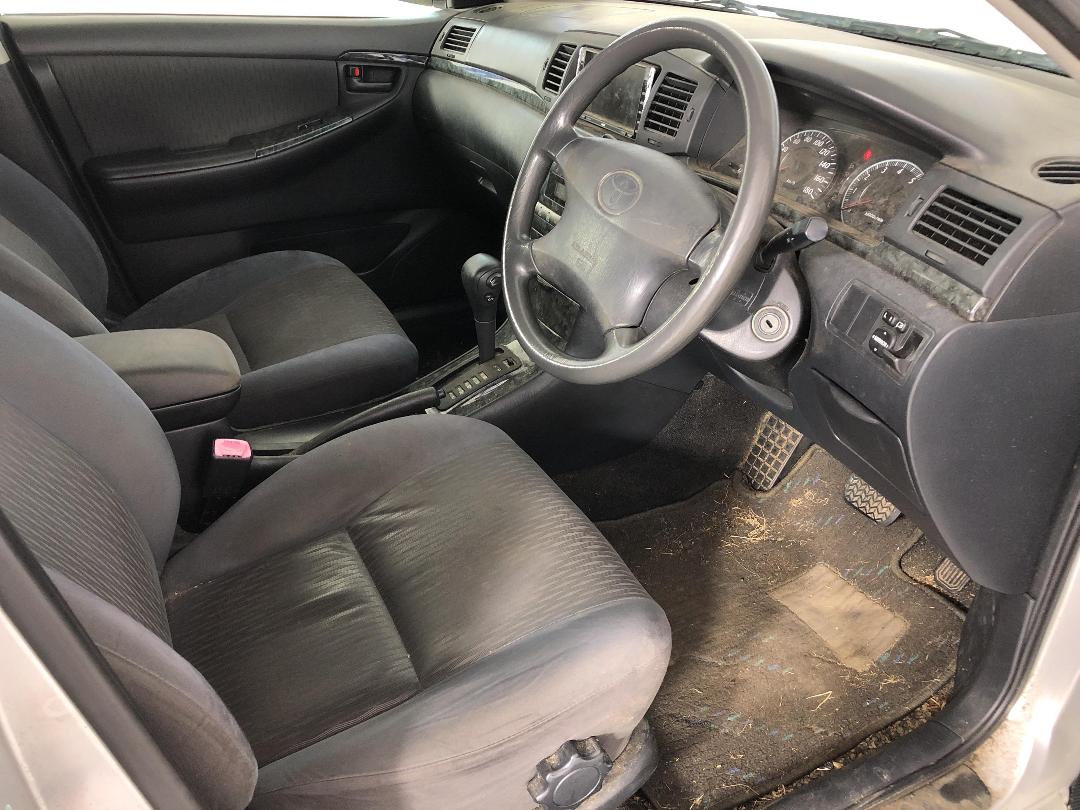 Photo '16' of Toyota Corolla