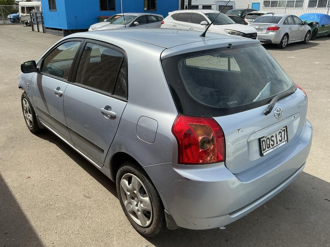 Photo '4' of Toyota Corolla GL