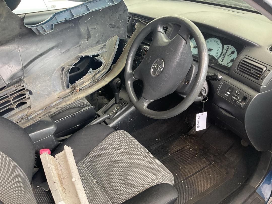 Photo '9' of Toyota Corolla GL