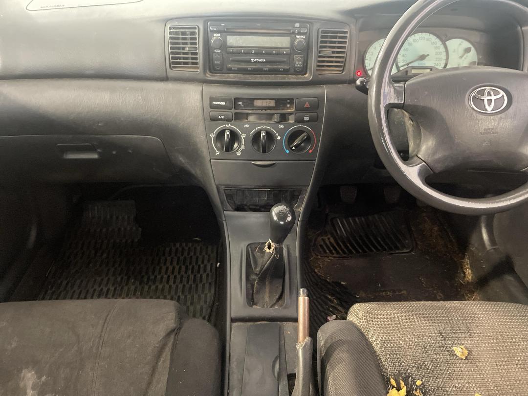 Photo '20' of Toyota Corolla GL