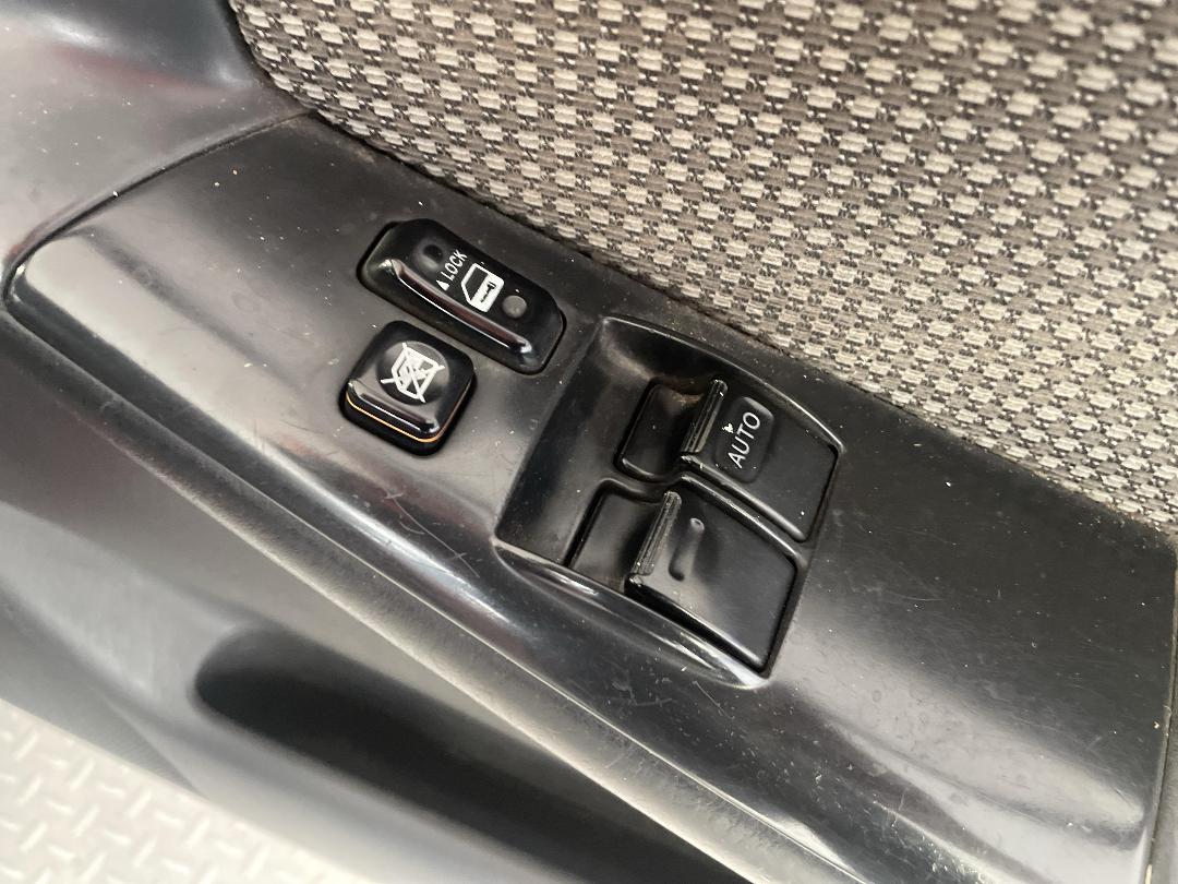 Photo '21' of Toyota Corolla GL