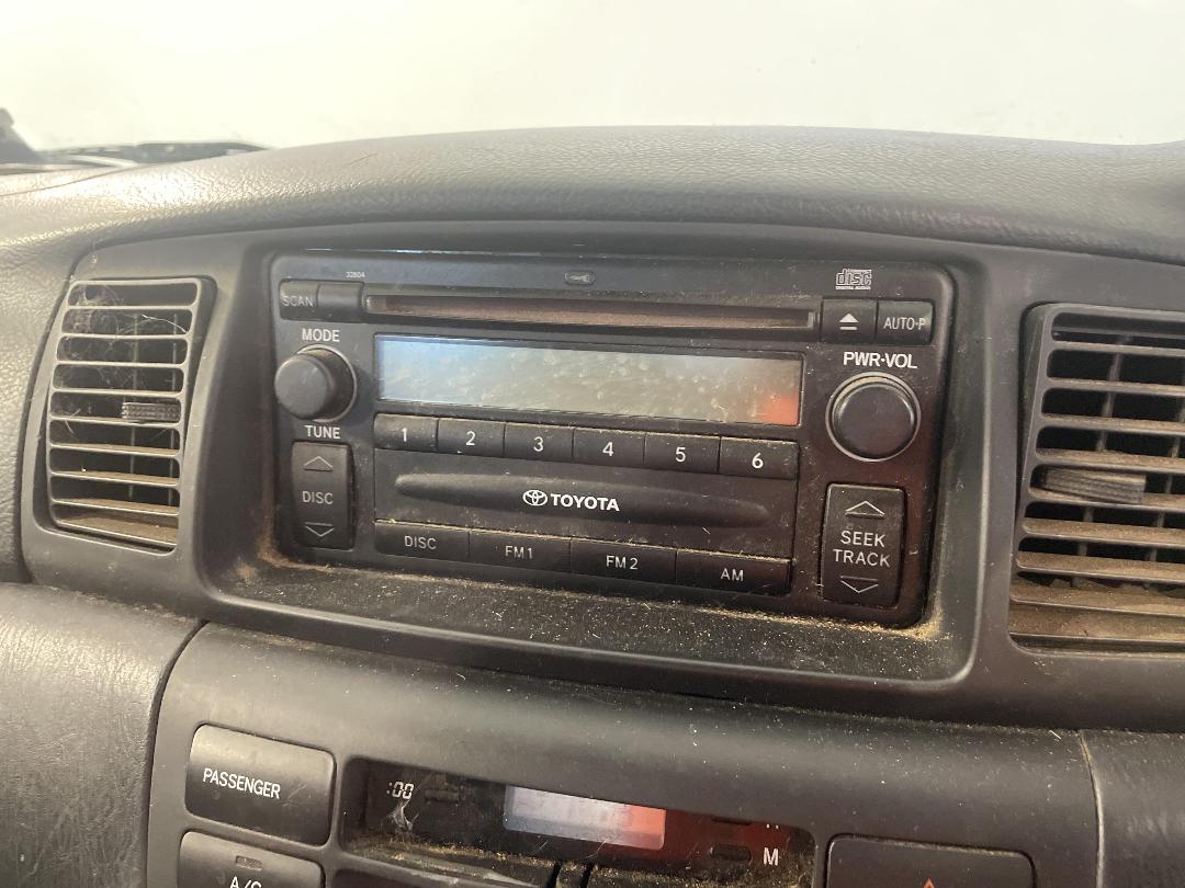 Photo '24' of Toyota Corolla GL