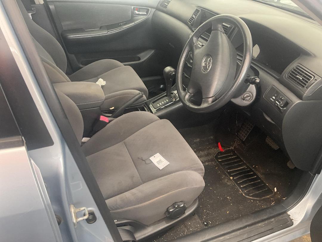 Photo '7' of Toyota Corolla GLX Photo '7' of Toyota Corolla GLX