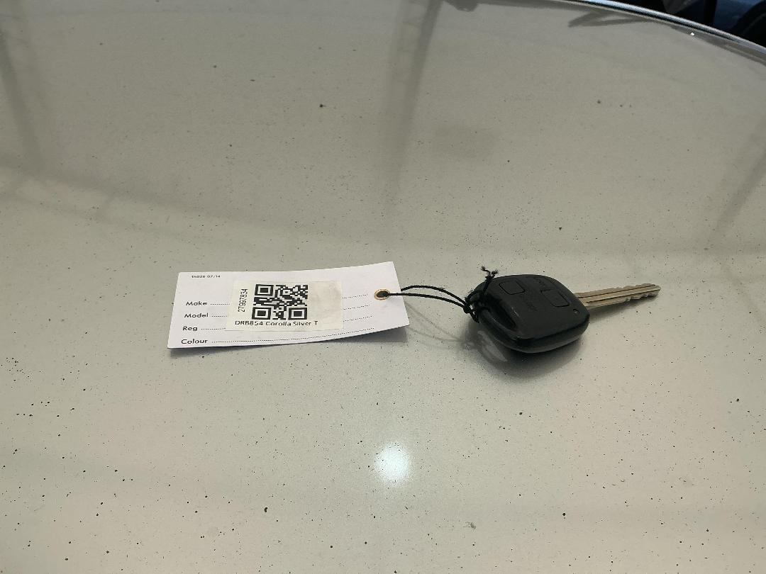 Photo '17' of Toyota Corolla GLX