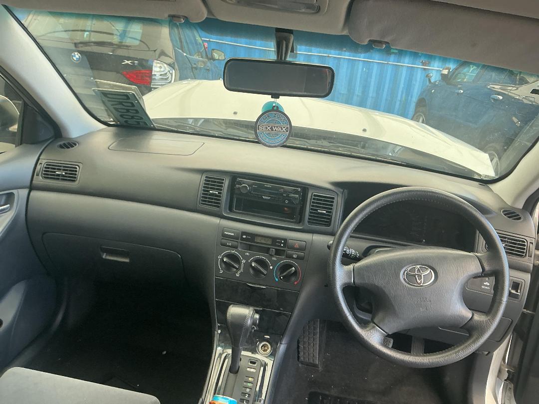 Photo '20' of Toyota Corolla GLX