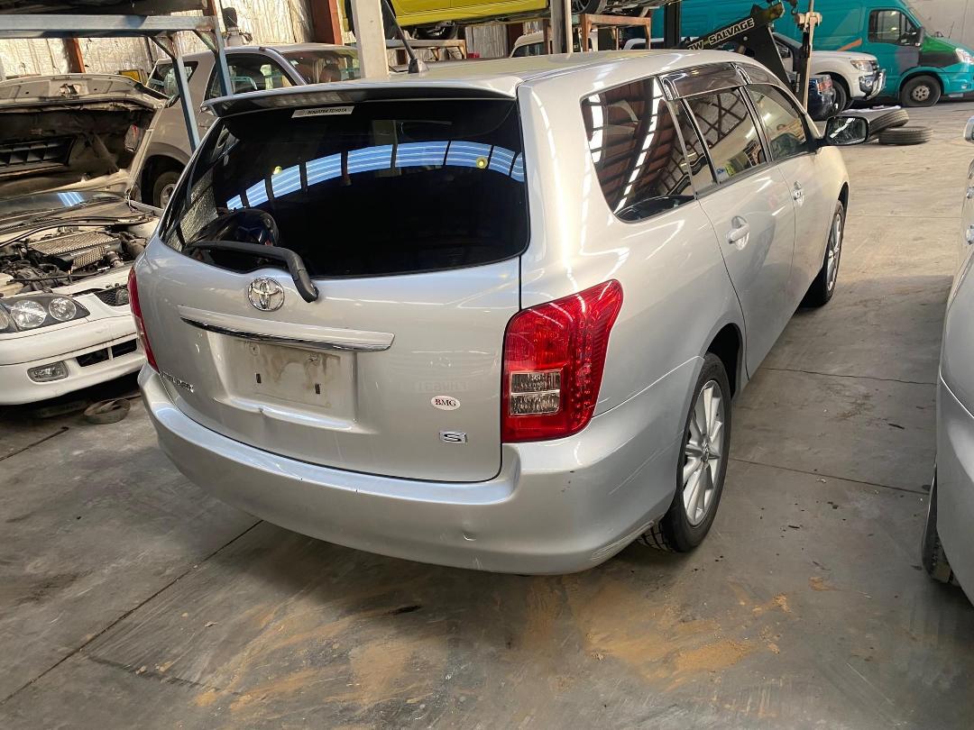 Photo '4' of Toyota Corolla