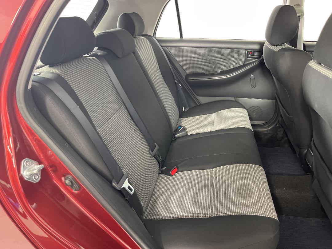 Photo '20' of Toyota Corolla