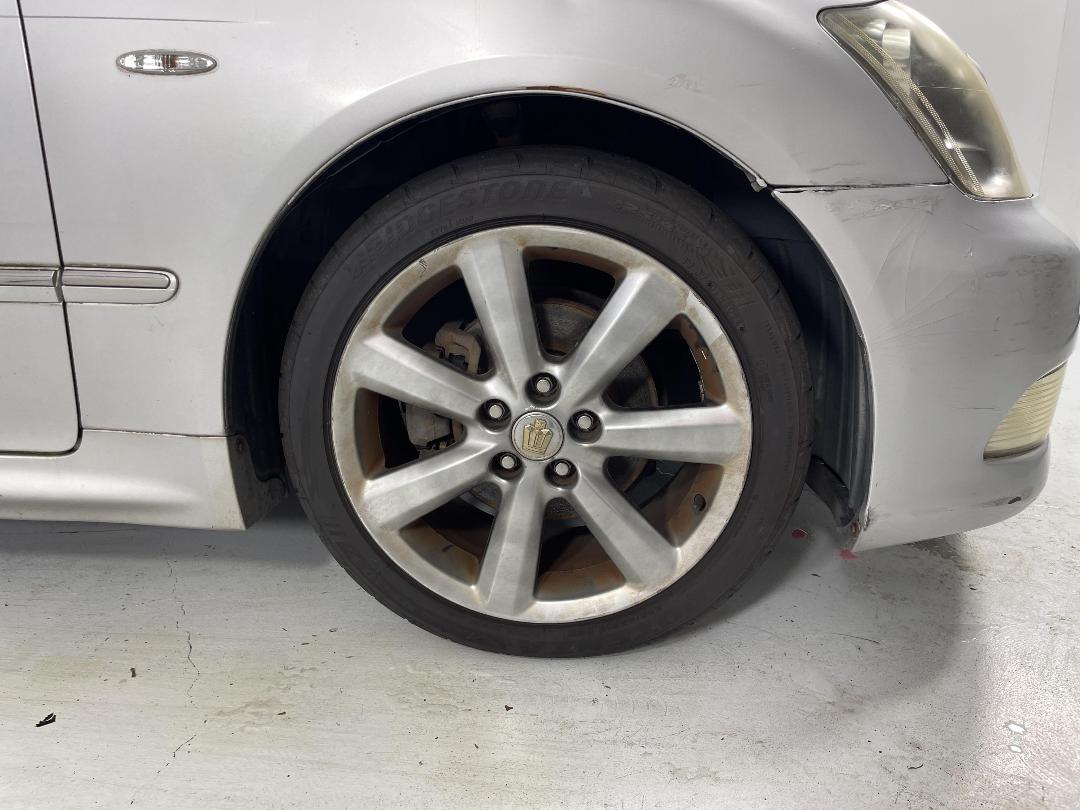 Photo '7' of Toyota Crown Athlete