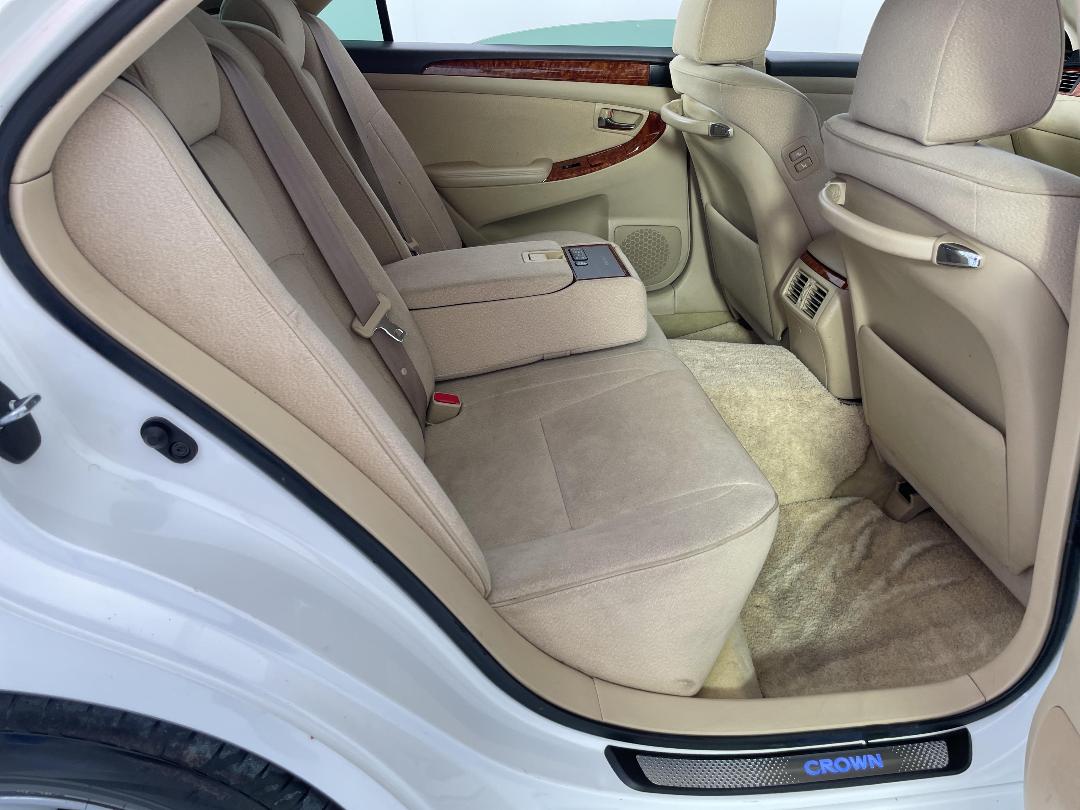 Photo '20' of Toyota Crown Photo '20' of Toyota Crown