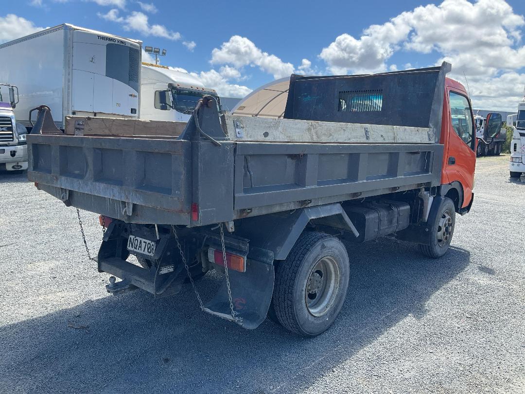 Photo '4' of Toyota Dyna Tipper